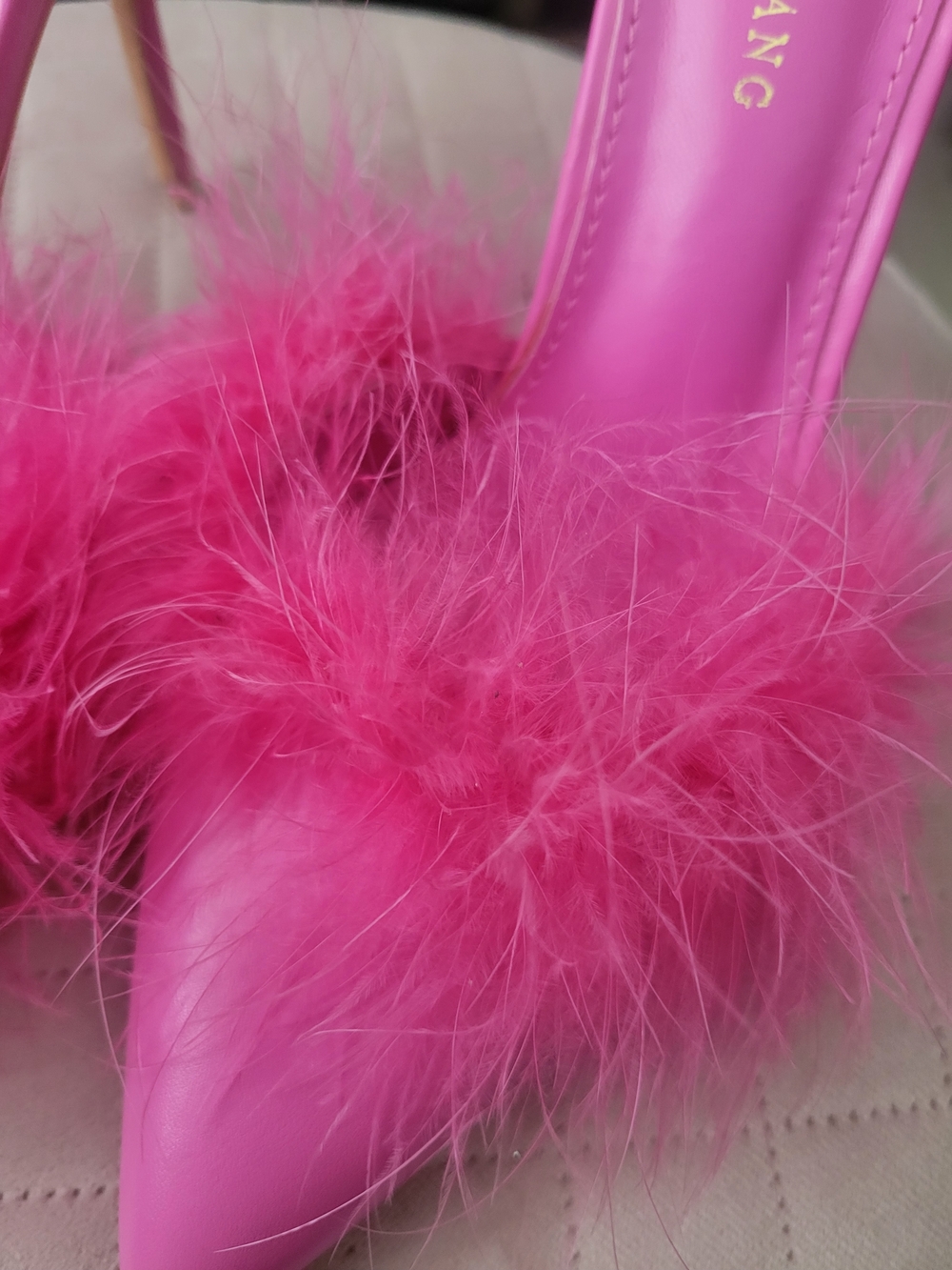 Azalea Wang Hot Pink Feathered Pointed Mules - Picture 2 of 4